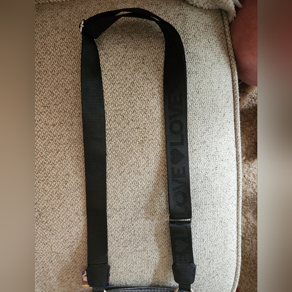 - Brighton Power of Love crossbody - Picture 5 of 6